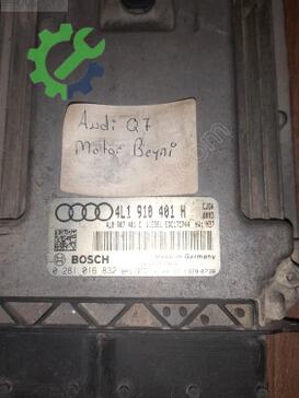 Audi Q7 Motor Beyni çıkma parça