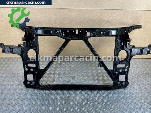 Audi Q7 Ön Panel çıkma parça