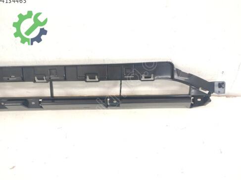 Audi Q7 Tampon Izgarası 4M0807647B çıkma parça