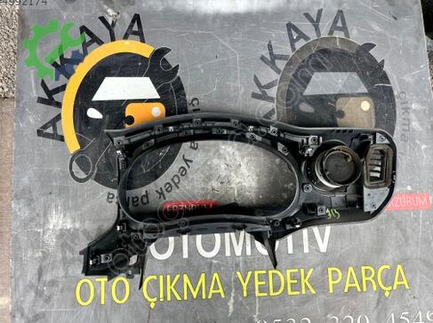 Citroen Berlingo Gösterge Çerçevesi çıkma parça