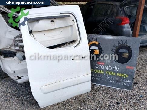Citroen Berlingo Sağ Sürgülü Kapı çıkma parça