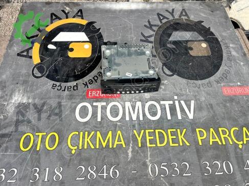 Citroen Berlingo Teyp çıkma parça