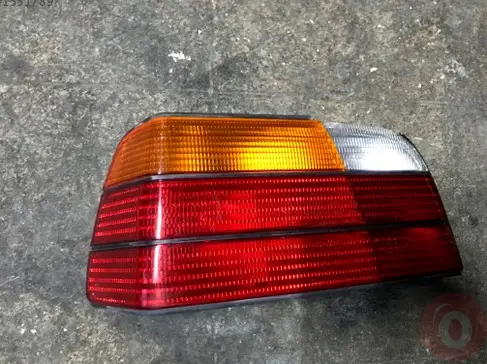 BMW 3 Serisi Stop Lambası 29540102 çıkma parça