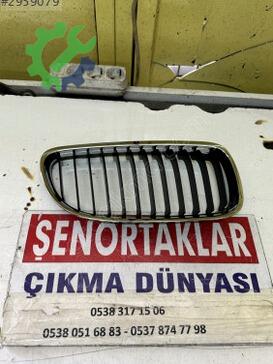 BMW 3 Serisi Panjur çıkma parça