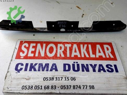 BMW 3 Serisi Bagaj Çıtası çıkma parça