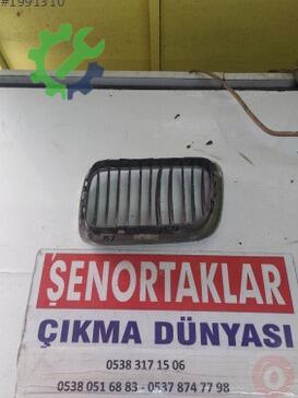 BMW 3 Serisi Panjur çıkma parça