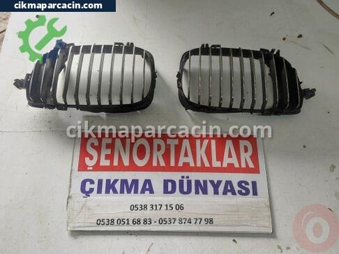 BMW 3 Serisi Ön Panjur çıkma parça
