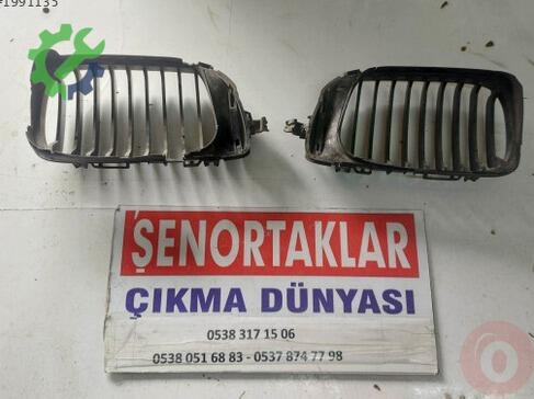 1998 BMW 3 Serisi Ön Panjur Çıkma Parça Sakarya