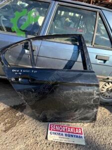 BMW 3 SERİSİ F30 SAĞ ARKA KAPI ORJİNAL