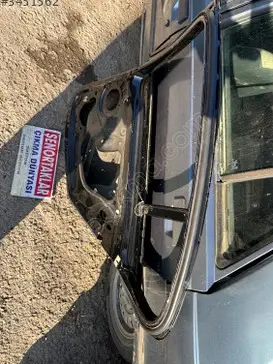 BMW 3 Serisi Sağ Arka Kapı çıkma parça