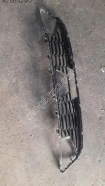 BMW 3 Serisi Tampon Izgarası çıkma parça