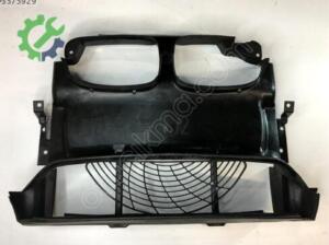 BMW E46 HAVA KANALI PANEL 1998- 2003 51718268371