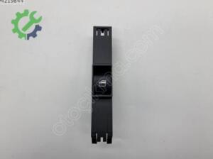 BMW E46 SEDAN CAM DÜĞMESİ ÖN SOL 61316902177