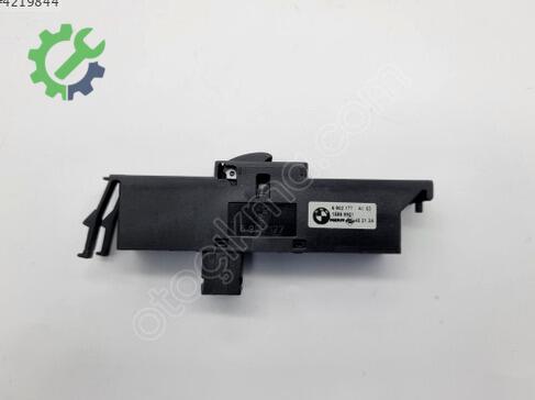BMW 3 Serisi Cam Düğmesi 61316902177 çıkma parça