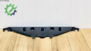 BMW F01 -F02 -F03 RADYATÖR BRAKETİ 51647199417