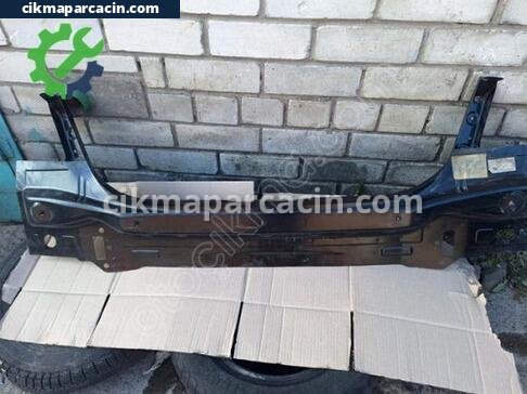 BMW 5 Serisi Arka Panel çıkma parça