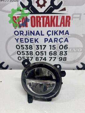 BMW 1 Serisi Sağ Sis Farı çıkma parça