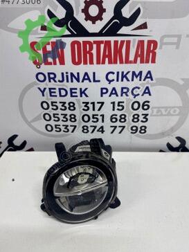 BMW 1 Serisi Sağ Sis Farı 7560400001 çıkma parça
