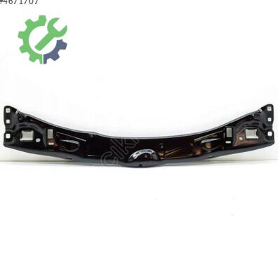BMW 1 Serisi Fan Paneli 51647459878 çıkma parça