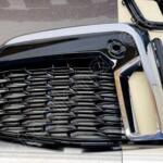 BMW G11 LCI TAMPON IZGARA ÇITASI SAĞ 51118079586
