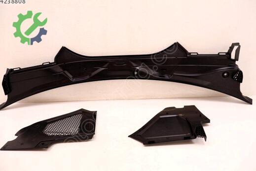 BMW 3 Serisi Cam Önü Izgarası 51717427845 çıkma parça