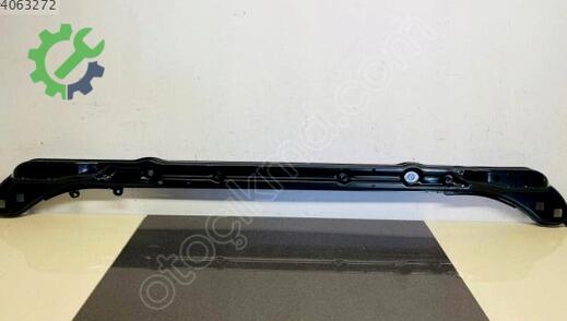 BMW 3 Serisi Tampon Demiri 51647499226 çıkma parça
