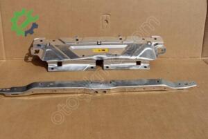 BMW G20 PANEL SACI ÜST 51647422287