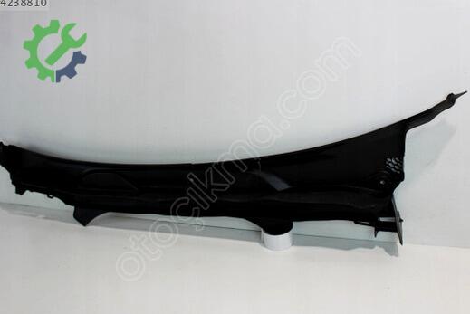 BMW 5 Serisi Cam Önü Izgarası 51717388714 çıkma parça