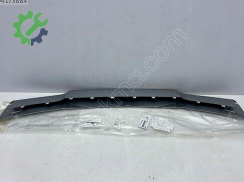 BMW X1 Tampon Izgara Çıtası 51112991406 çıkma parça