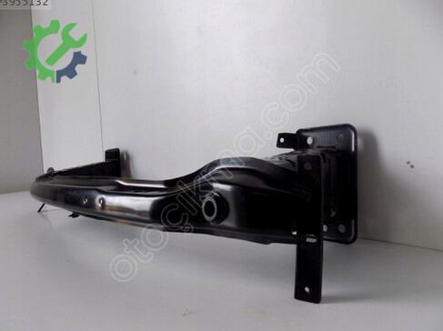 BMW X6 Ön Tampon Demiri 51117178599 çıkma parça