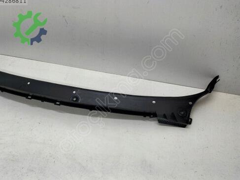 BMW X5 Cam Önü Izgarası 51717292396 çıkma parça