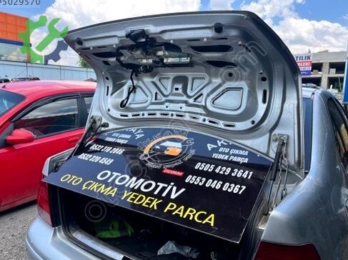 Volkswagen Bora Bagaj Kapağı çıkma parça