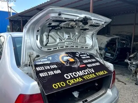 Volkswagen Bora Bagaj Kapağı çıkma parça