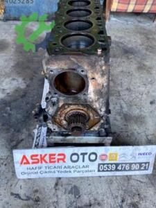 Peugeot Boxer 2.8 Yarım motor