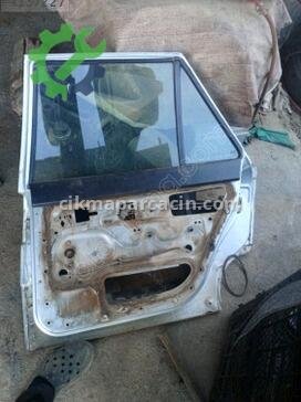 Renault R9 Sağ Arka Kapı çıkma parça