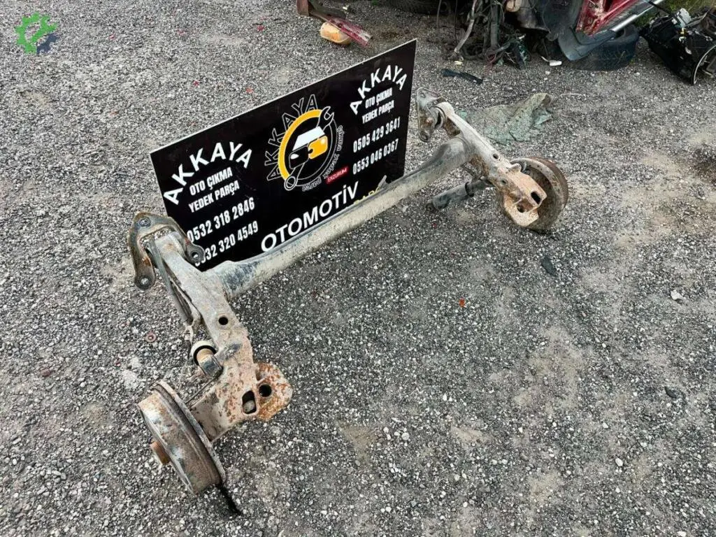 Opel Astra Arka Dingil çıkma parça
