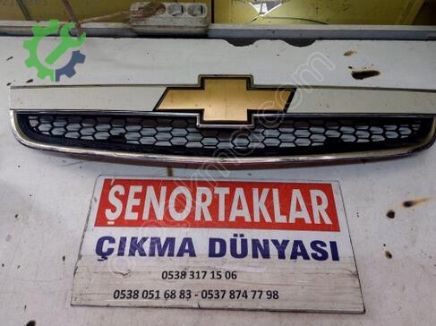 Chevrolet Captiva Ön Panjur çıkma parça