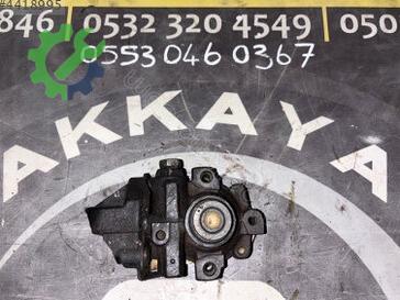 Chrysler Neon Direksiyon Pompası çıkma parça