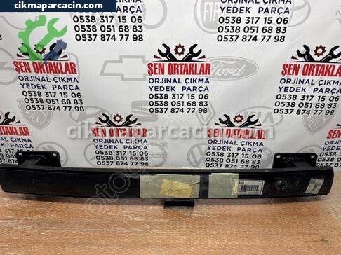 Citroen C4 Ön Tampon Demiri çıkma parça