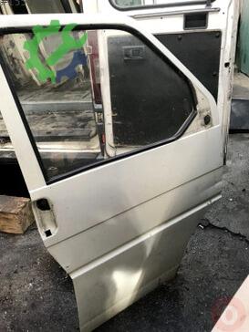 Volkswagen Transporter Kapı çıkma parça