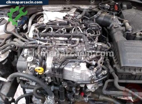Audi A3 Sandık Motor çıkma parça
