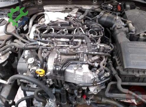 Audi A3 Sandık Motor çıkma parça