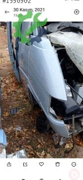 Volkswagen Transporter Çamurluk çıkma parça