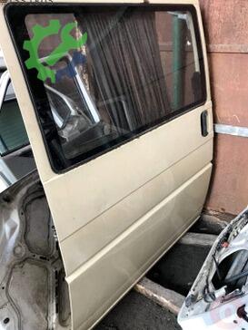 Volkswagen Transporter Kapı çıkma parça