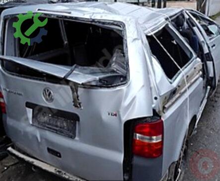 Volkswagen Transporter Kapı çıkma parça