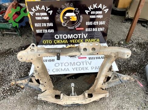 Renault Clio Travers çıkma parça