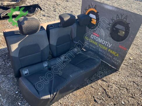 Renault Clio Arka Koltuk çıkma parça