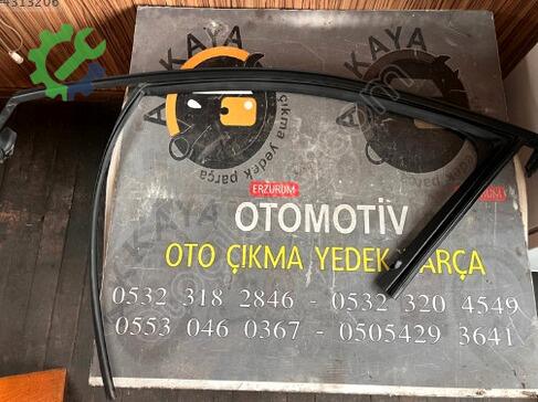 Renault Clio Cam Fitili çıkma parça