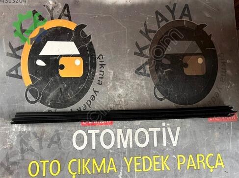 Renault Clio Cam Fitili çıkma parça