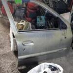 Renault Clio Sağ Ön Kapı çıkma parça - Muhammed Furkan Oto çıkma Adıyaman